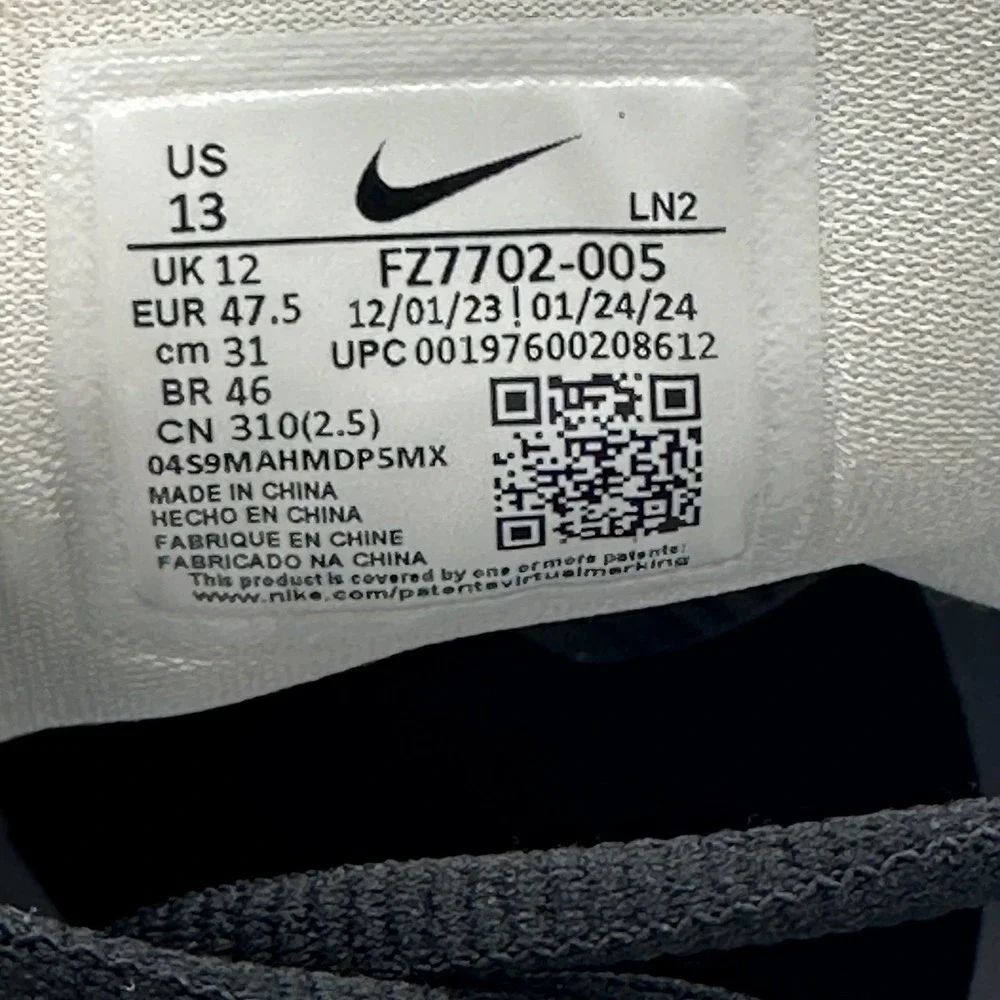 Nike FZ7702-005 Mens‎ Size 13 Alpha Menace Pro 3 Black/White Football Cleats